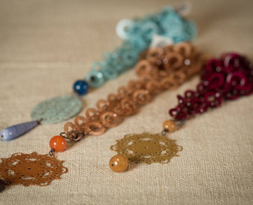 Arzigogolo Collana Resina